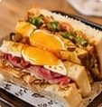 Egg and bacon sando